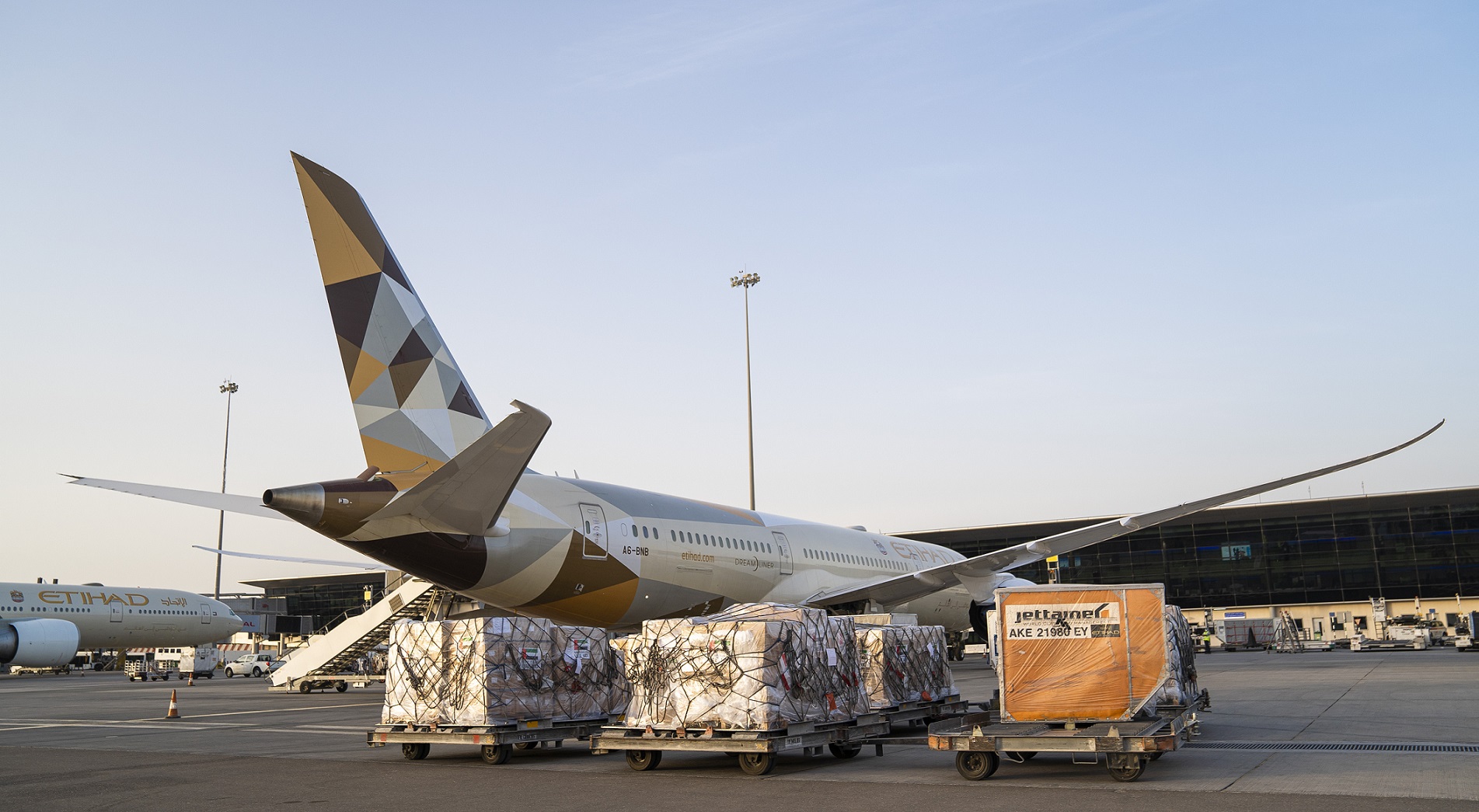 Etihad Cargo Selects Rom Top Aviation as new GSA for Israel