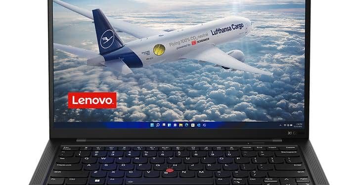 Lenovo laptops get greener with SAF flights
