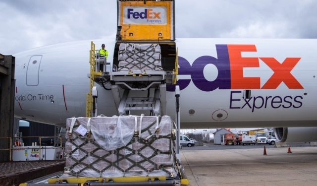 FedEx delivers Gerber baby formula to Washington Dulles International Airport (IAD) / Photo courtesy of FedEx
