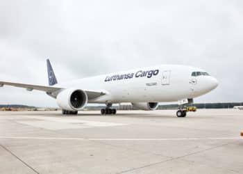 (Ankunft in Frankfurt Boeing 777 D-ALFI Überführungsflug Seattle Frankfurt) Photo / Lufthansa Cargo