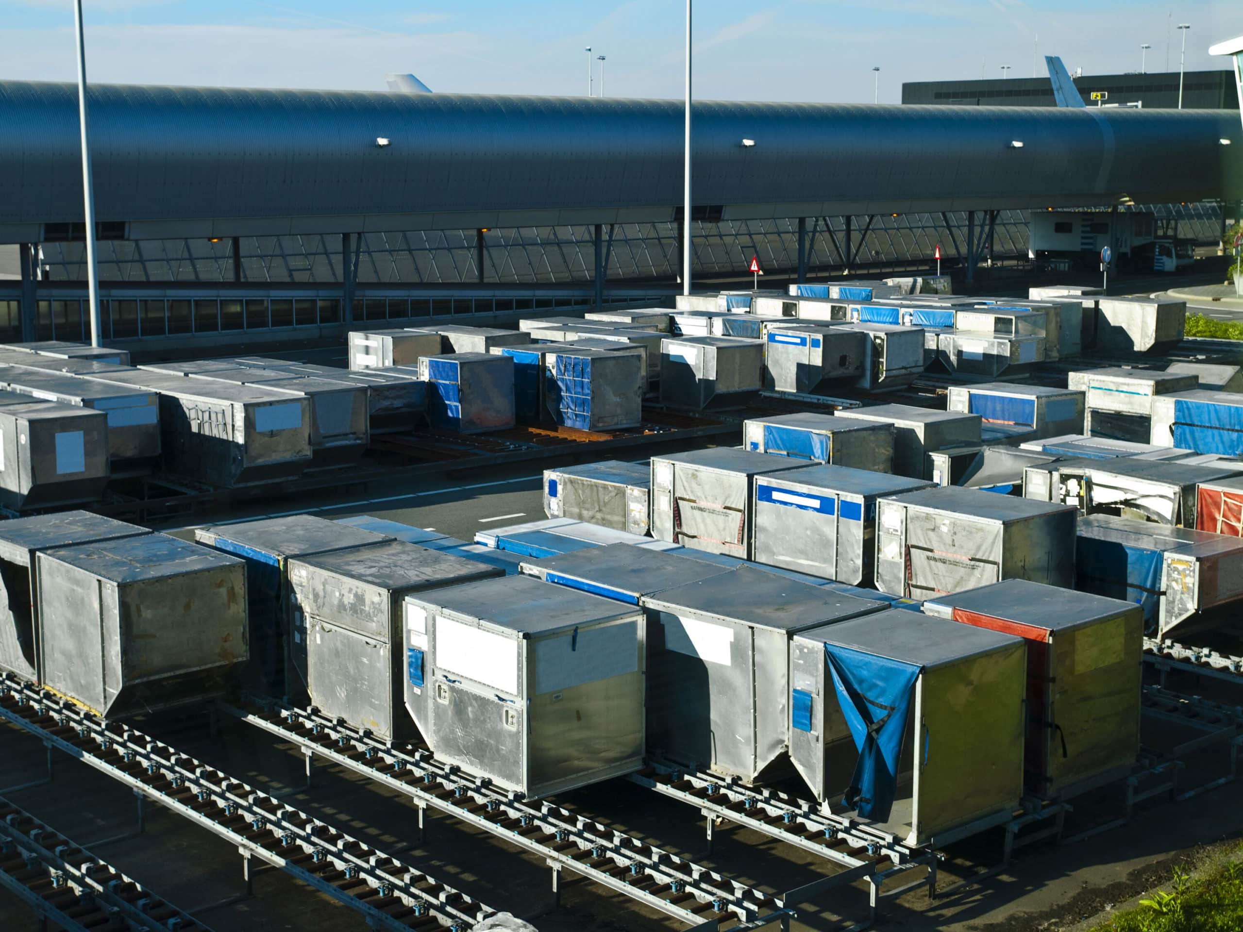 Перевозка и хранение грузов
